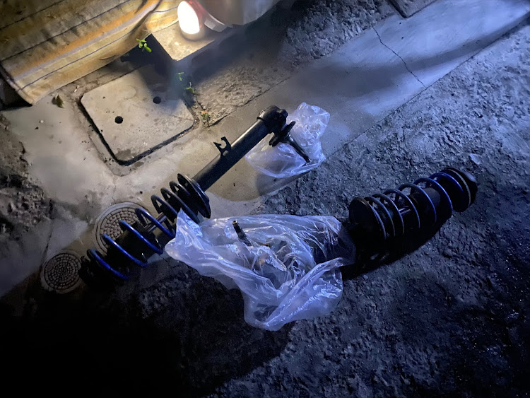 スプリンタートレノの純正バンパー交換・車高調交換・河原町通り・泉南ロングパーク・りんくうマーブルビーチに関するカスタム事例の投稿画像3枚目