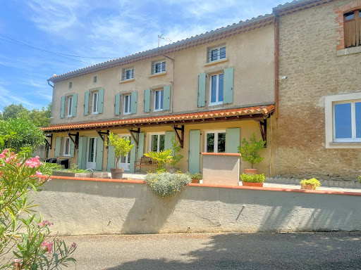 Property with pool 1