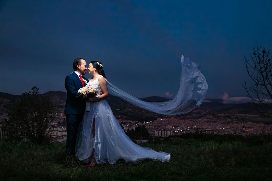 Düğün fotoğrafçısı Bayron Pinchao (bayronpinchao). 10 Kasım 2023 fotoları