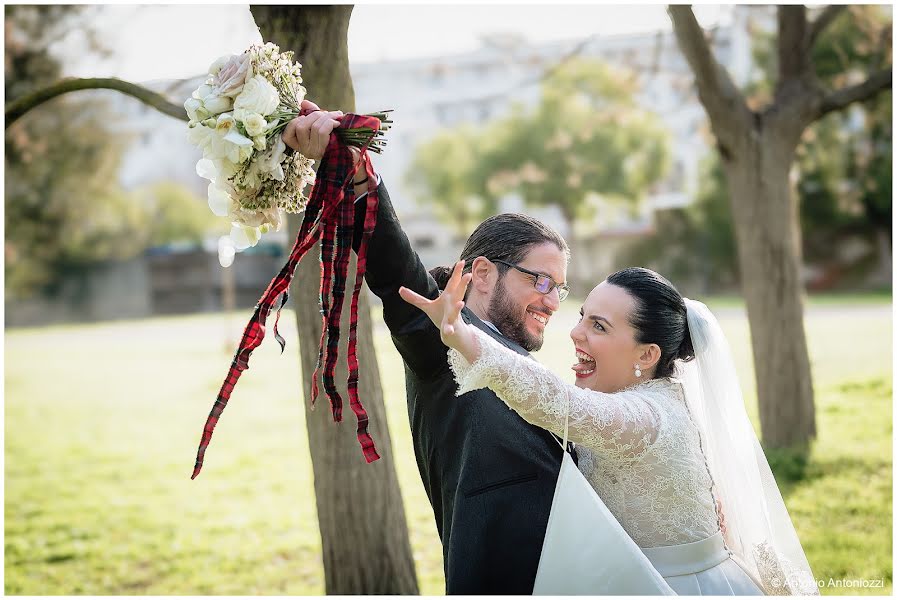 Fotografo di matrimoni Antonio Antoniozzi (antonioantonioz). Foto del 12 febbraio