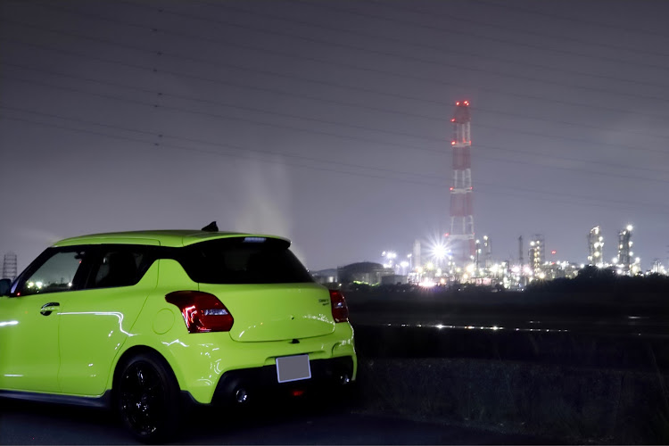 スイフトスポーツのカメラ活動・工場夜景・昭和四日市石油・磯津突堤に関するカスタム事例の投稿画像2枚目