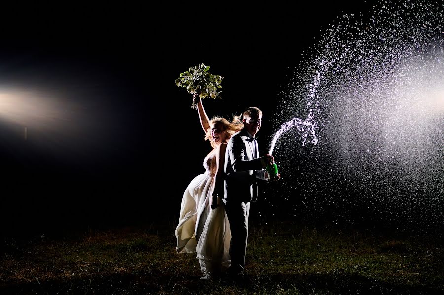 Wedding photographer Bartek Ziomek (bartekziomek). Photo of 2 November 2023