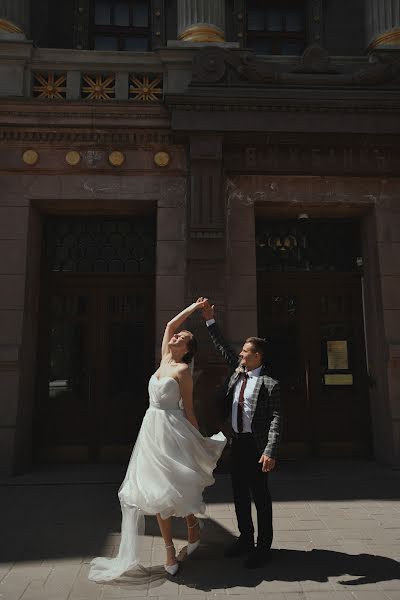 Fotógrafo de casamento Aleksandra Lobashova (lobashova). Foto de 7 de junho 2022