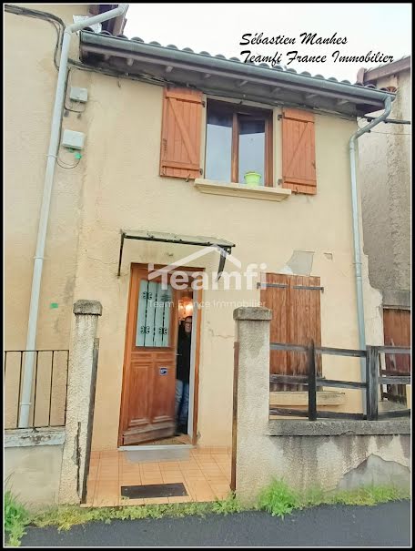 Vente maison 2 pièces 50 m² à Thiers (63300), 29 000 €