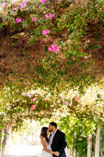 Fotógrafo de casamento Demis Datov (datov). Foto de 26 de outubro 2023