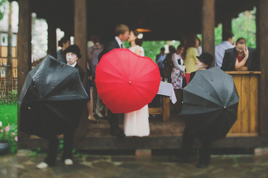 Wedding photographer Sasha Ovcharenko (sashaovcharenko). Photo of 9 December 2013