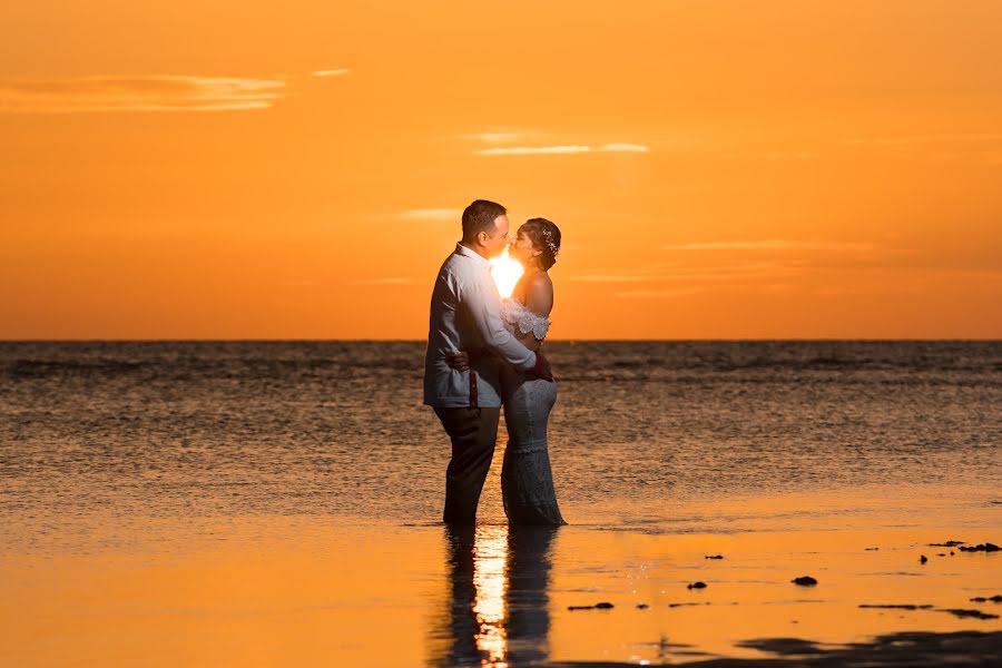 Photographe de mariage Julian Echeverria (recuerdos). Photo du 15 août 2020