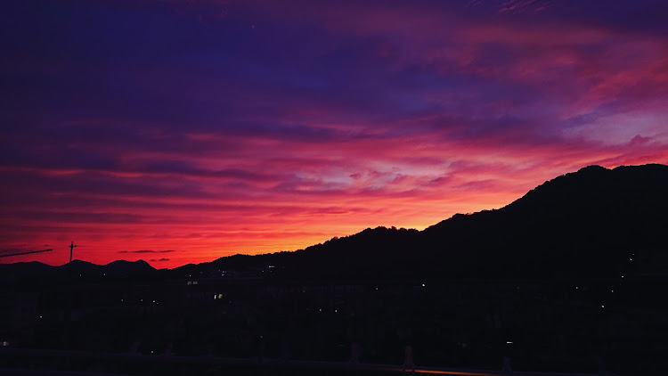 プリウスPHVのシュアラスター・ダメです・夕焼けに関するカスタム事例の投稿画像4枚目