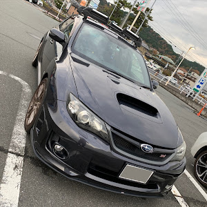 インプレッサ WRX STI GRB