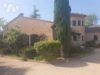 villa à Pierrefeu-du-Var (83)