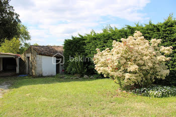 maison à Saint-Porchaire (17)