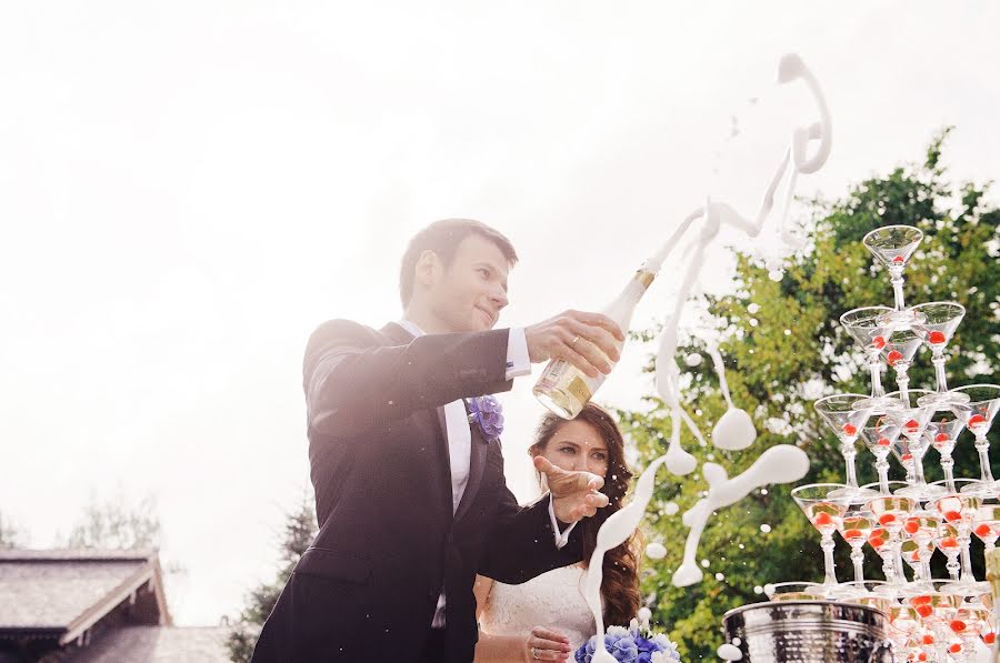 Wedding photographer Aleksandr Ponomarev (kosolapy). Photo of 22 August 2016