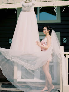 Fotógrafo de casamento Anna I Ilya Ivanovy (annailyaido). Foto de 1 de abril 2019