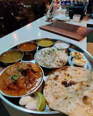 Meenakshi Garden Veg-Non Veg Restaurant photo 1