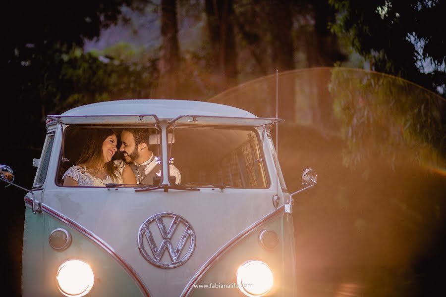 Wedding photographer Fabiana Carvalho (fabianacarvalho). Photo of 4 April 2020