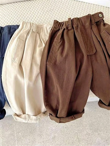 Title 2, Texture Color Diagonal Pockets Cropped Pants. S...
