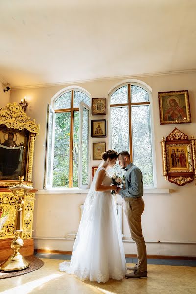 Wedding photographer Katya Karpova (karpovakatya1). Photo of 11 January 2019