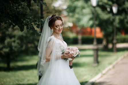 Nhiếp ảnh gia ảnh cưới Anna Martynova (annmrt). Ảnh của 13 tháng 5 2022