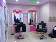 Zigma Beauty Parlour photo 2