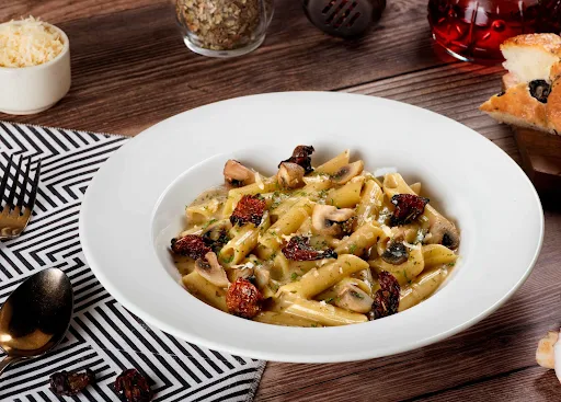 Wild Mushroom Penne Pasta NV