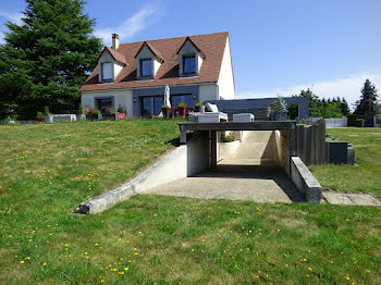 maison à Saint-denis-de-l'hotel (45)