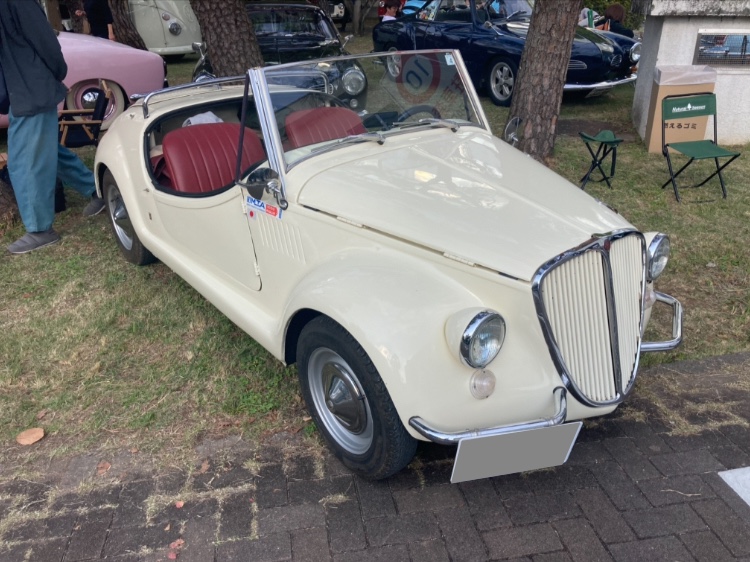 ミニクーパー1.3の毎回いいねありがとうございます🙏・イベント会場のギャラリーの車も👍・絶版車愛好会❣️・旧車の集い・今年もあとわずか☺️に関するカスタム事例の投稿画像38枚目