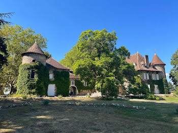 château à Les Avenières (38)