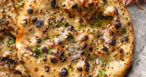 Cheese Garlic Kulcha