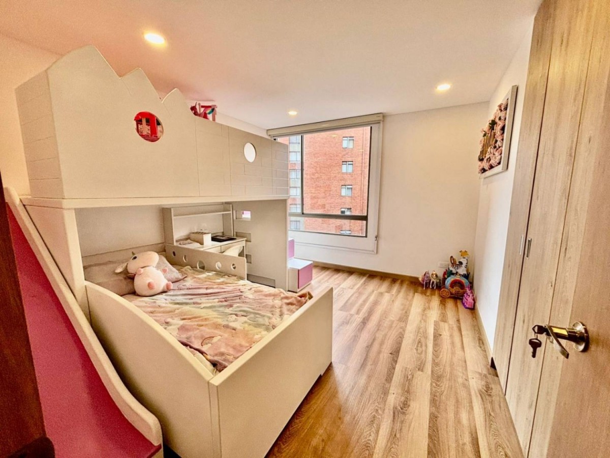 Apartamento En Venta - La Carolina, Bogota
