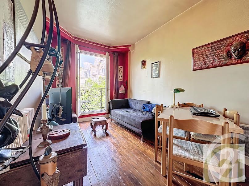 Vente appartement 2 pièces 33 m² à Paris 18ème (75018), 268 200 €