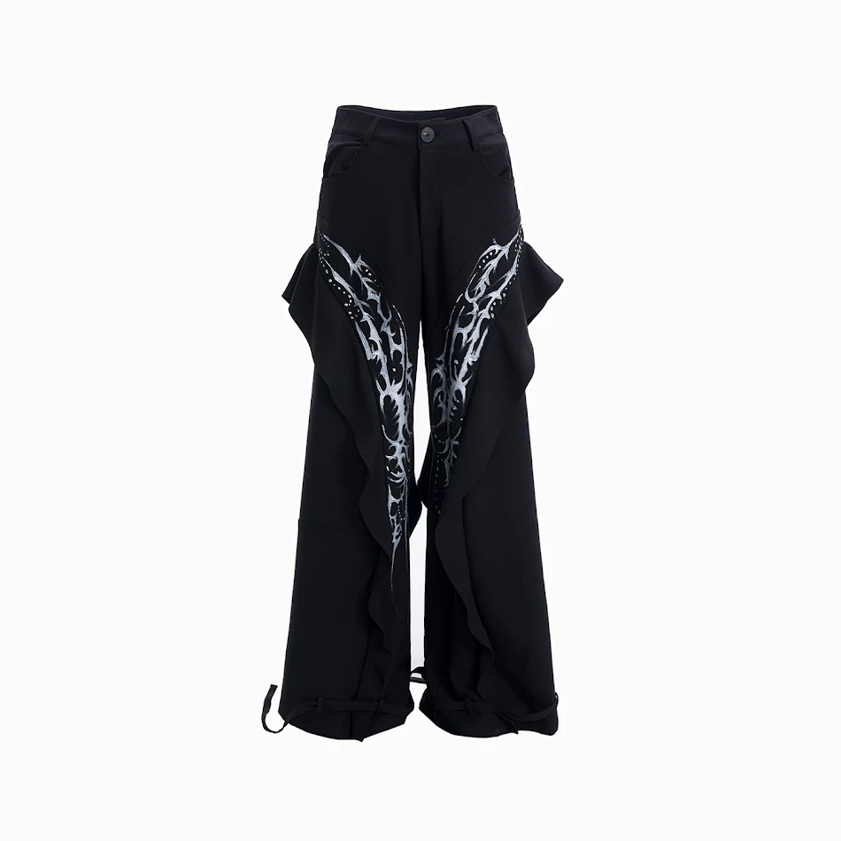 Pantalones de traje ajustables con diseño de draping y patrón pintado a mano. Ajuste perfecto, estilo único y comodidad para cualquier ocasión.