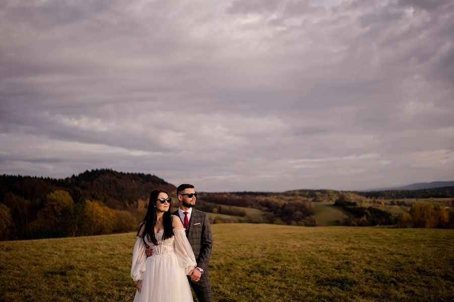 Fotógrafo de casamento Mateusz Kiper (fotomati). Foto de 7 de abril 2023