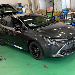 カローラスポーツ NRE210H