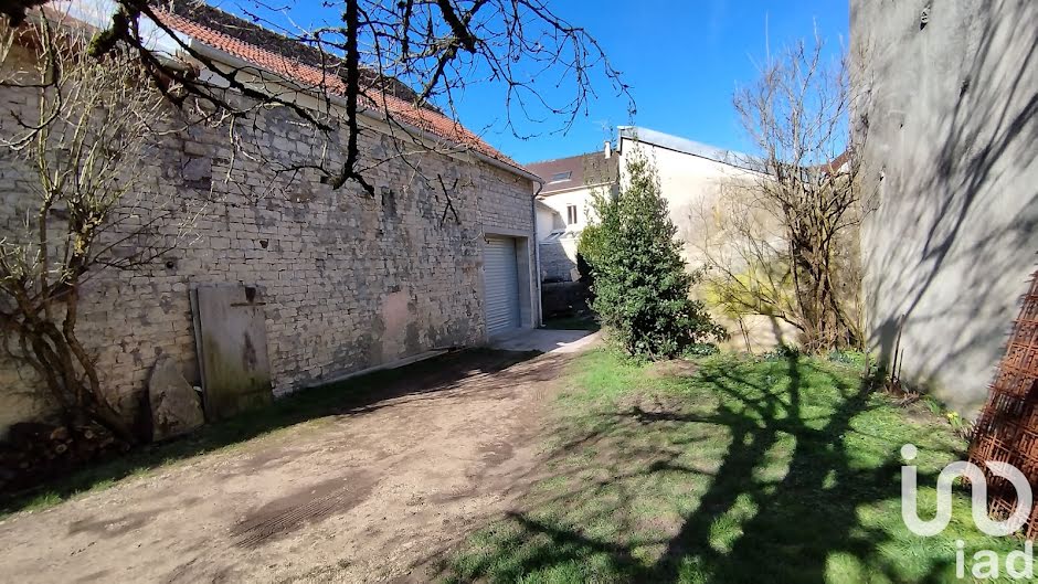 Vente maison 4 pièces 132 m² à Loches-sur-Ource (10110), 135 000 €