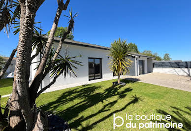 House with pool and terrace 1