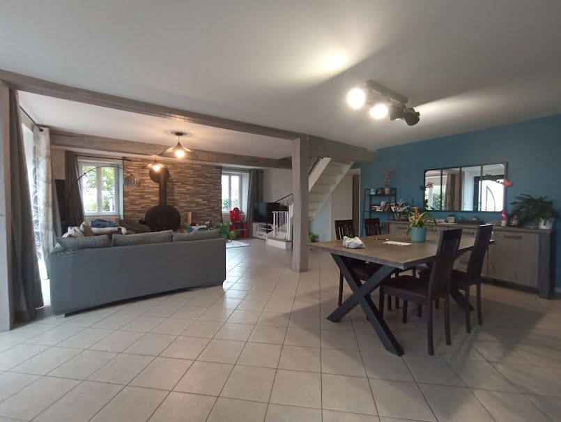 Vente maison 6 pièces 140.47 m² à Avoise (72430), 235 000 €