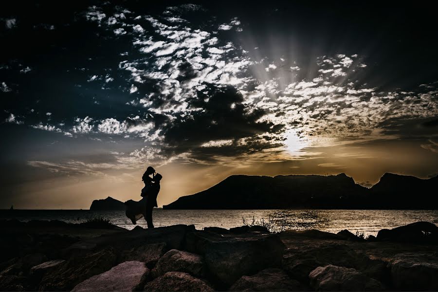 Fotografo di matrimoni Manuel Del Amo (masterfotografos). Foto del 4 novembre 2022