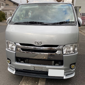 ハイエースバン TRH200V