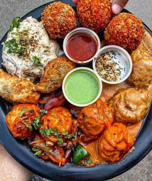 Paneer Momos Platter [2 Box][12 Pcs]