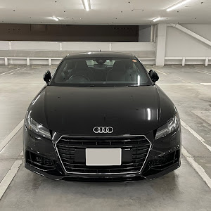 TT クーペ 2.0TFSI