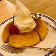 客美多咖啡 Komeda‘s Coffee