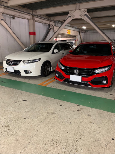 ホンダ アコードツアラーを華麗にカスタム By ツアラー 19 10 02 イオンで勝手にコラボしてみた ホンダ車の横は止めたくなる シビックfk7の無限仕様 初 Cartune