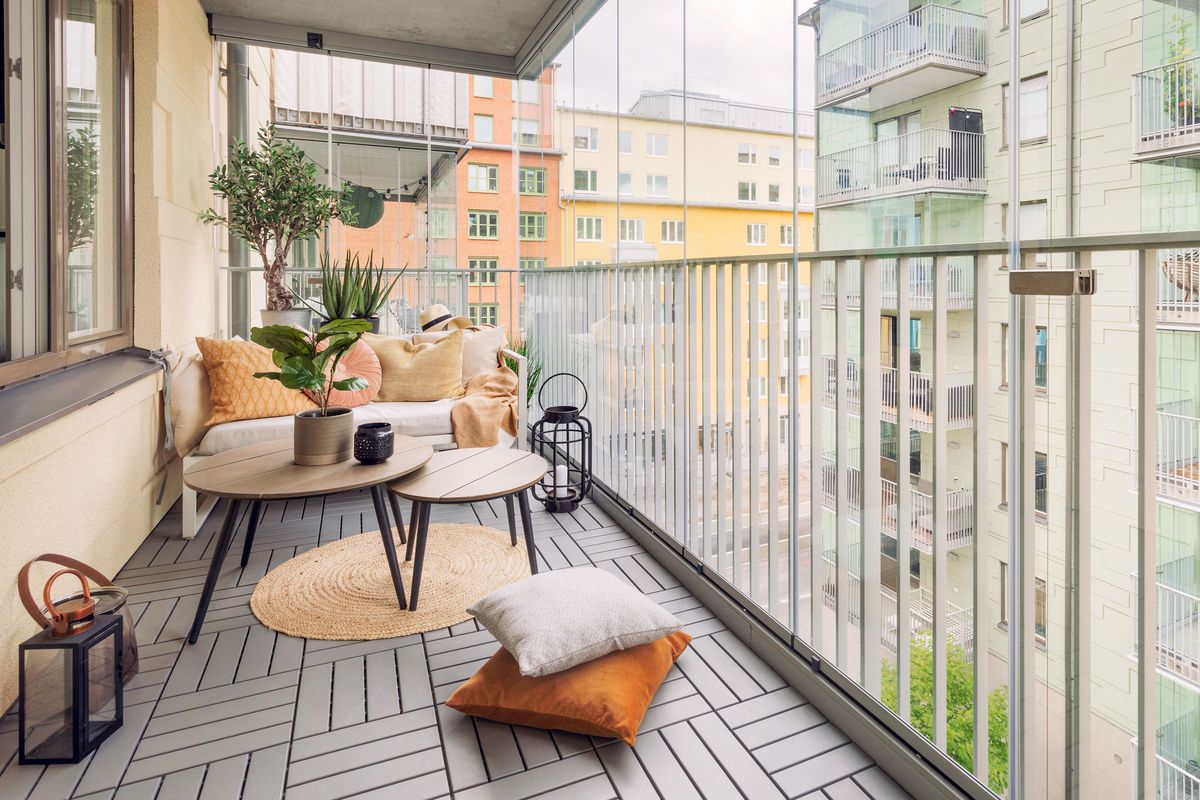 Balkon minimalis Apartement