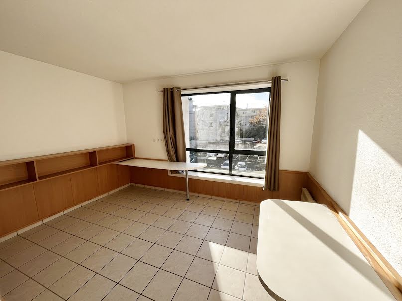 Location  appartement 1 pièce 21.1 m² à Rodez (12000), 325 €