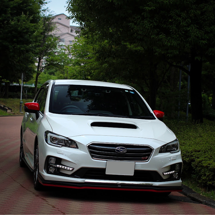レヴォーグのいつもイイネ&コメントありがとうございます🙇‍♂️・Canon EF40mm F2.8 STM・シュアラスター信者に関するカスタム事例の投稿画像1枚目