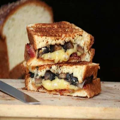 Bacon And Mushroom Sandwich