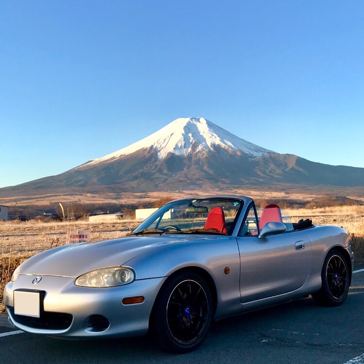 ロードスターの富士山とコラボ・2019ベストショット・12月エントリーに関するカスタム事例の投稿画像1枚目