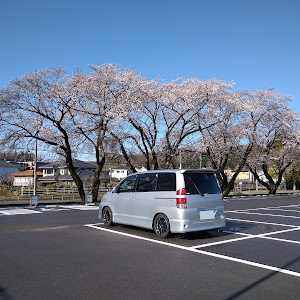 ノア AZR65G