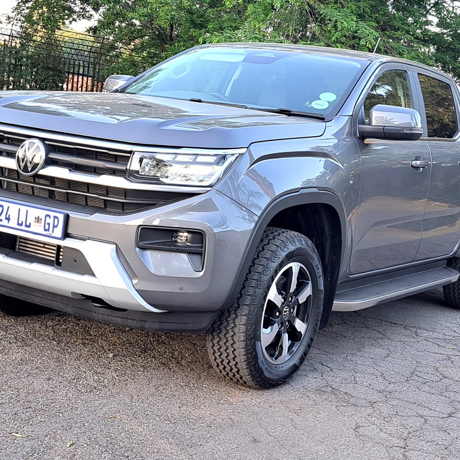 REVIEW  VW Amarok 2.0 offers style and fuel economy