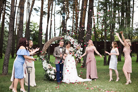 Fotógrafo de casamento Viktoriya Nikitaeva (nikitaeva). Foto de 27 de agosto 2020